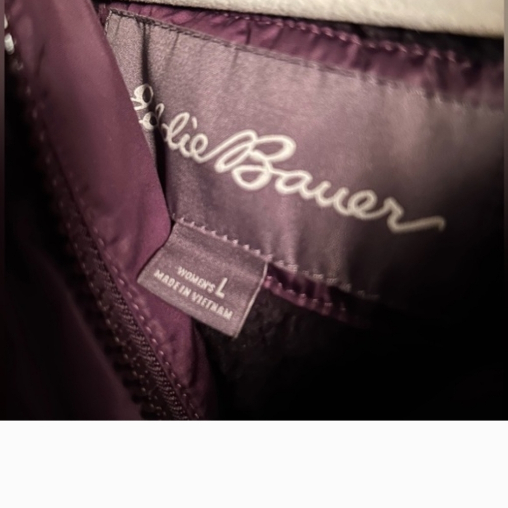 Eddie Bauer Women's Purple Fur-Trimmed Puffer Coat Like New. - Picture 9 of 10